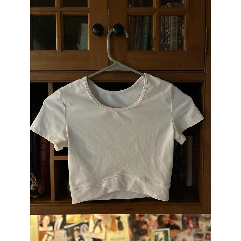 Outdoor Voices Womens TechSweat Crop Top White Short Sleeve Athletic Shirt Sz S